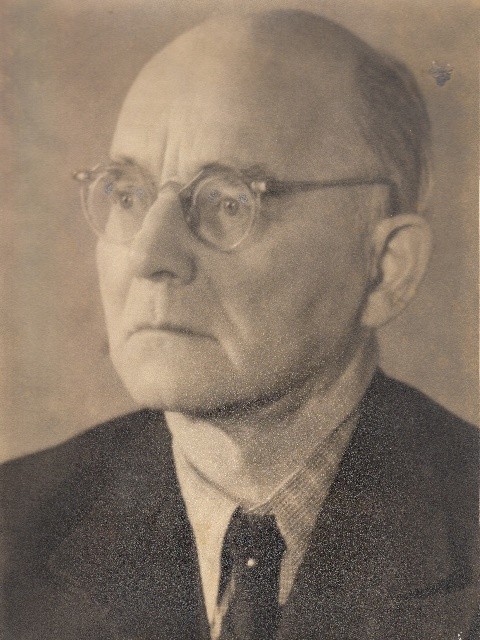 Karl Schneider